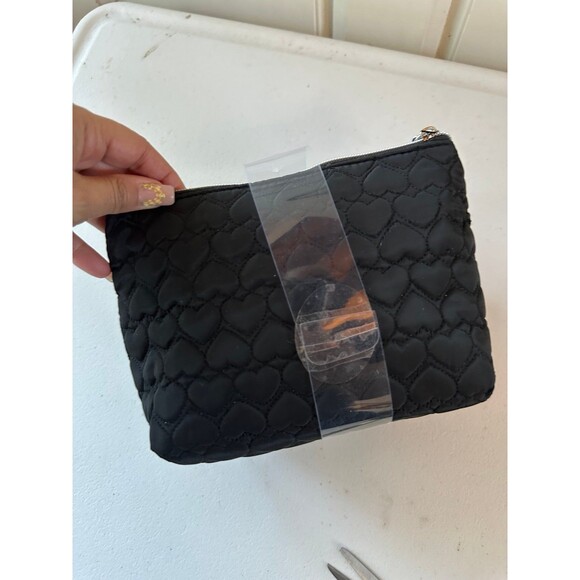 NWT Juicy Couture Dual Velvet Quilted Travel Cosmetic Bags Toiletry Bottle - Picture 3 of 4